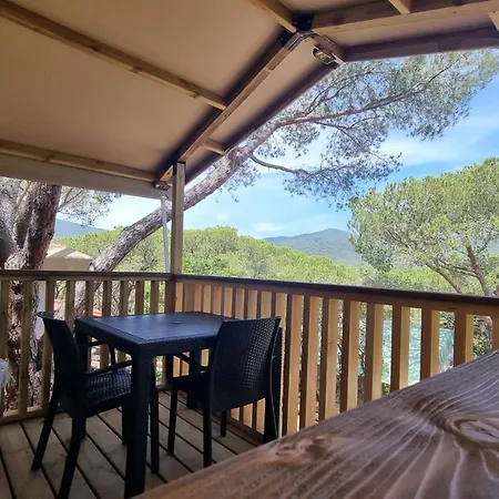 Vakantiepark Lacona Pineta 3*