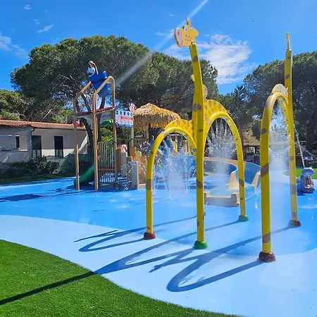 Vakantiepark Lacona Pineta
