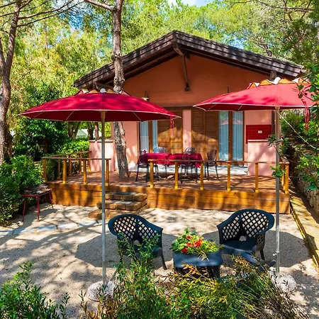 Lacona Pineta Vakantiepark 3*